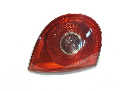 VW Golf V 1K1 Linke Seite Heck Rücklicht 1K6945093E 1.9 Diesel 77kw 25919265