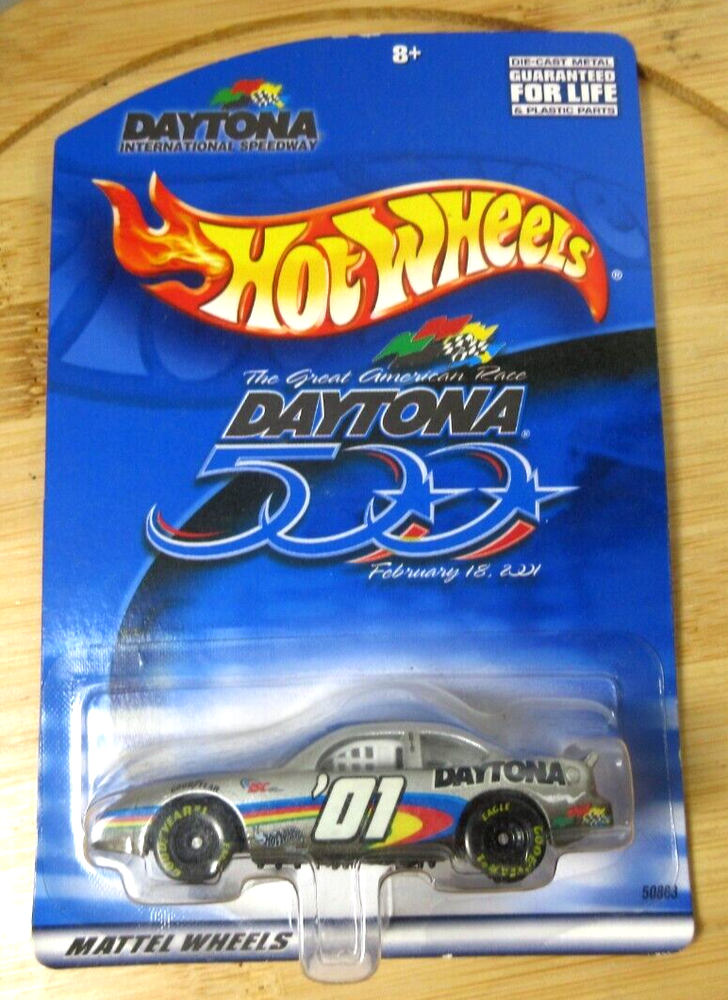 new 2000 Mattel Hot Wheels Daytona 500 Pontiac Grand Prix Nascar race car 1:64