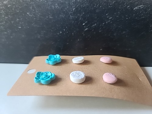 Polymer Clay Floral Stud Earrings New, Set Of Three - Picture 5 of 10