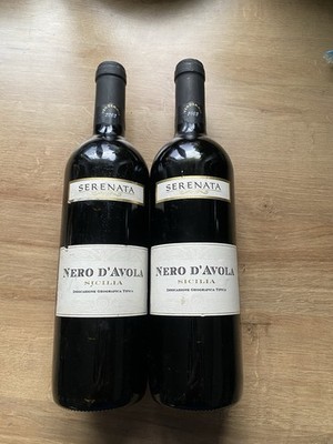 Biete 2 Flaschen 2003 Nero D Avoli Rotwein , Serenata, 12,5%, 750 Ml.