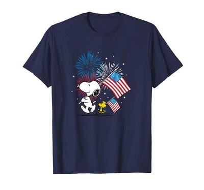 Peanuts - Snoopy & Woodstock American Flags & Fireworks T-Shirt Small, Black