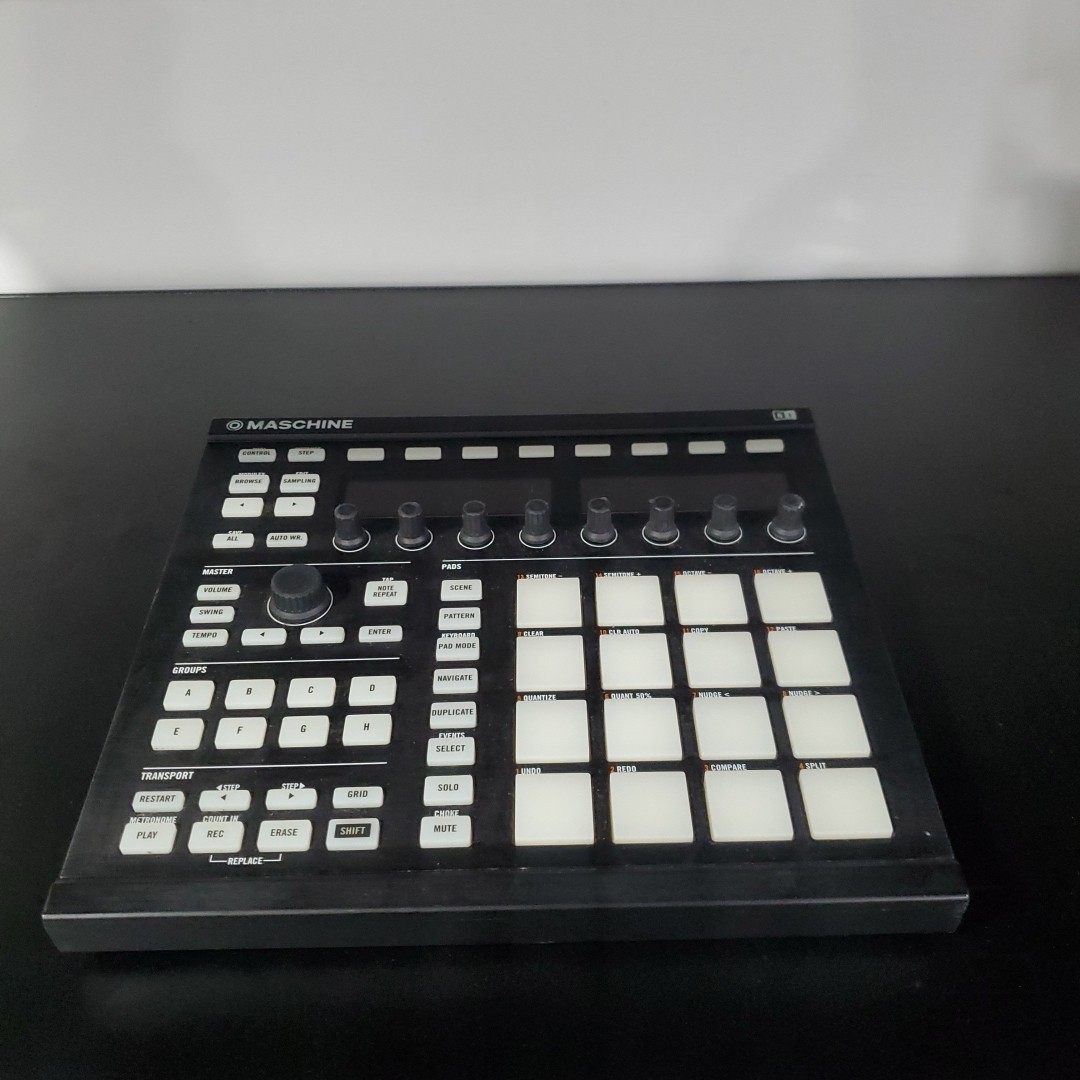 DTM・DAW NATIVE INSTRUMENTS Maschine Mk2 Black Native Instruments MASCHINE MK2 Black | Guitar Center