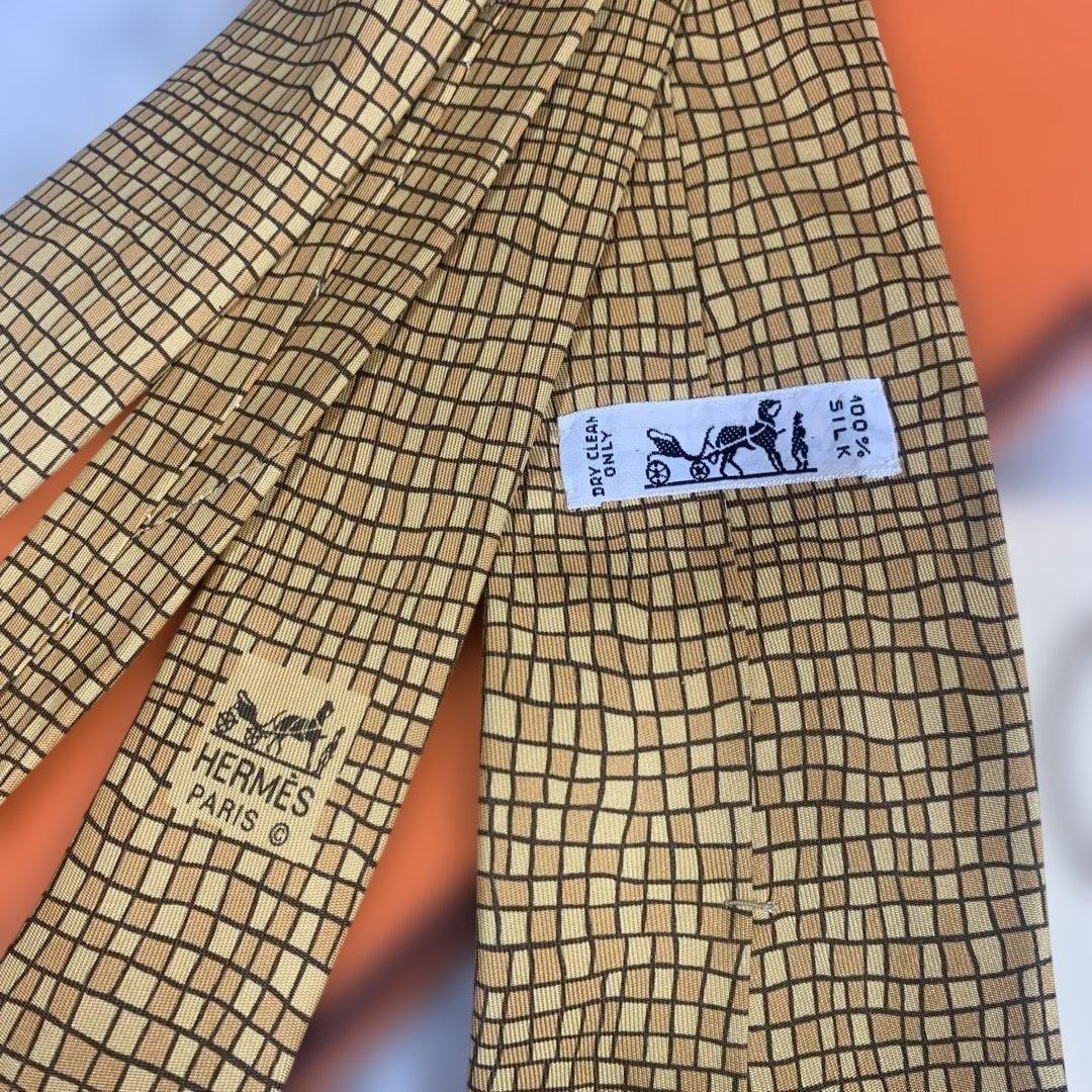 HERMES  Gold Check Pattern Tie - image 1