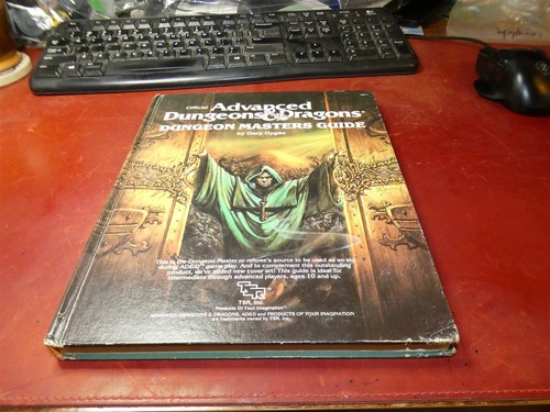 TSR AD&D: 1st Edition DMG - Dungeon Masters Guide: 8th Printing