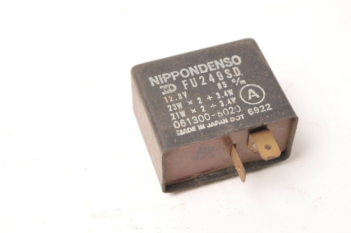 Suzuki Flasher Turn Signal Relay - Nippon Denso FU249SD RH Pins