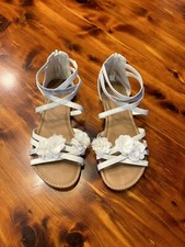 Wonder Nation Girls Size 4 White Sandal Strap Shoe With Flowers