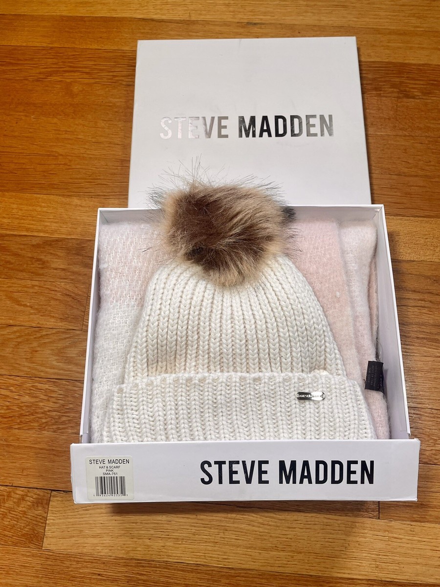 Steve Madden beanie and scarf set PINK & WHITE BRAND NEW  display picture 2