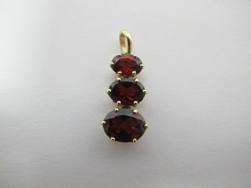 Red Garnet Pendant Charm~THL~1.75 Grams 