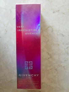 givenchy very invisible