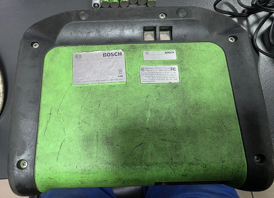 Bosch KTS 340 Diagnosegerät 06844003 Ladekabel Netzteil 1687023601 1687022890 - Bild 4 von 4