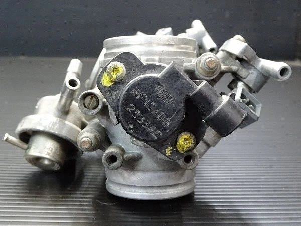 Colector de admisión de inyección de combustible para carrocería del acelerador Ducati Monster M800ie OEM Foto 2 de 4