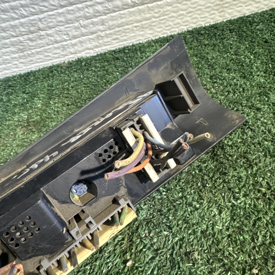 Cerradura interruptor ventana 4 puertas maestro izquierdo Chevy Silverado GMC Sierra 95-99 OEM gris Foto 4 de 4