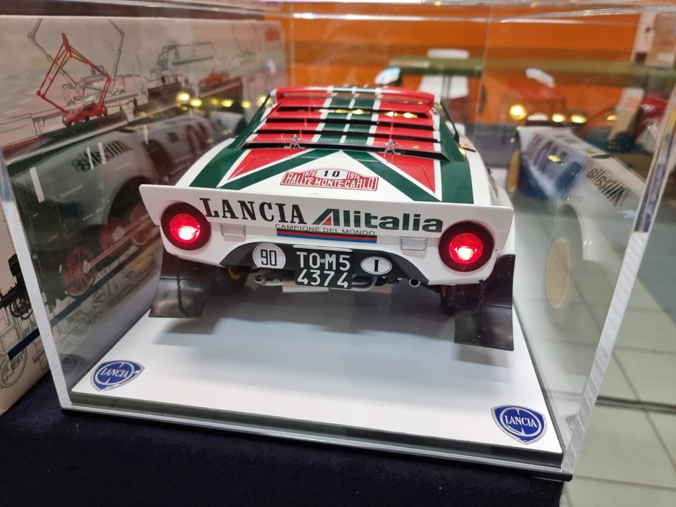 Kit LANCIA STRATOS 1/8 USCITE 110 - Immagine 2 di 4