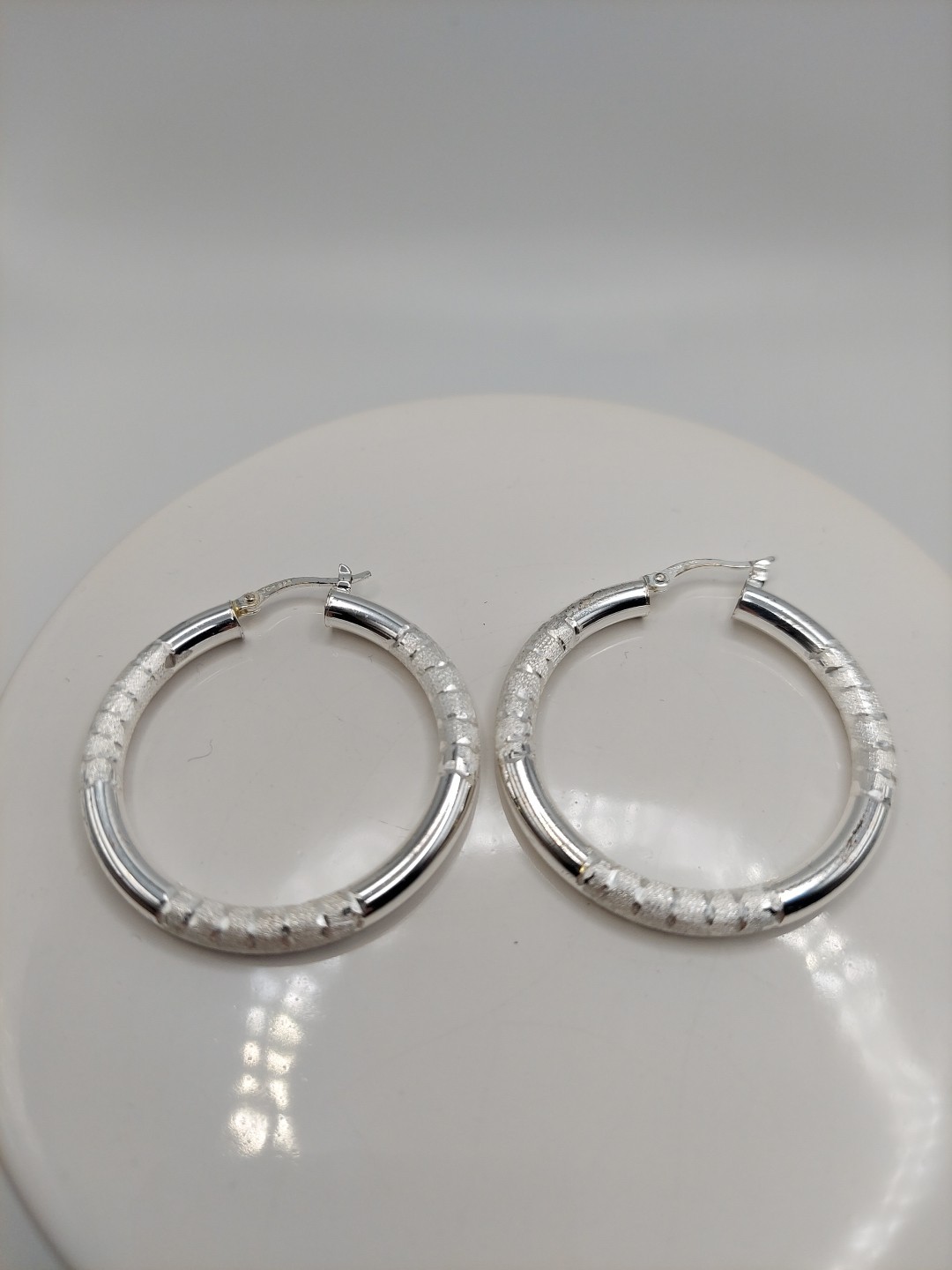 JCM Etched & Solid Texture Sterling Silver Hoops,… - image 2