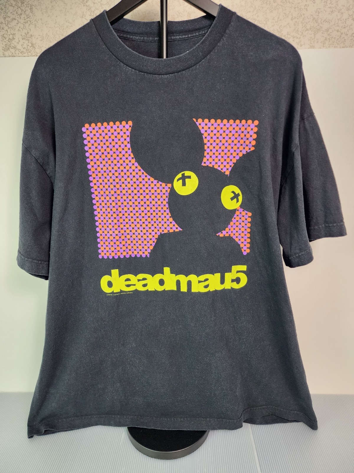 2010 Licensed Shirt, Black, Cut Tag