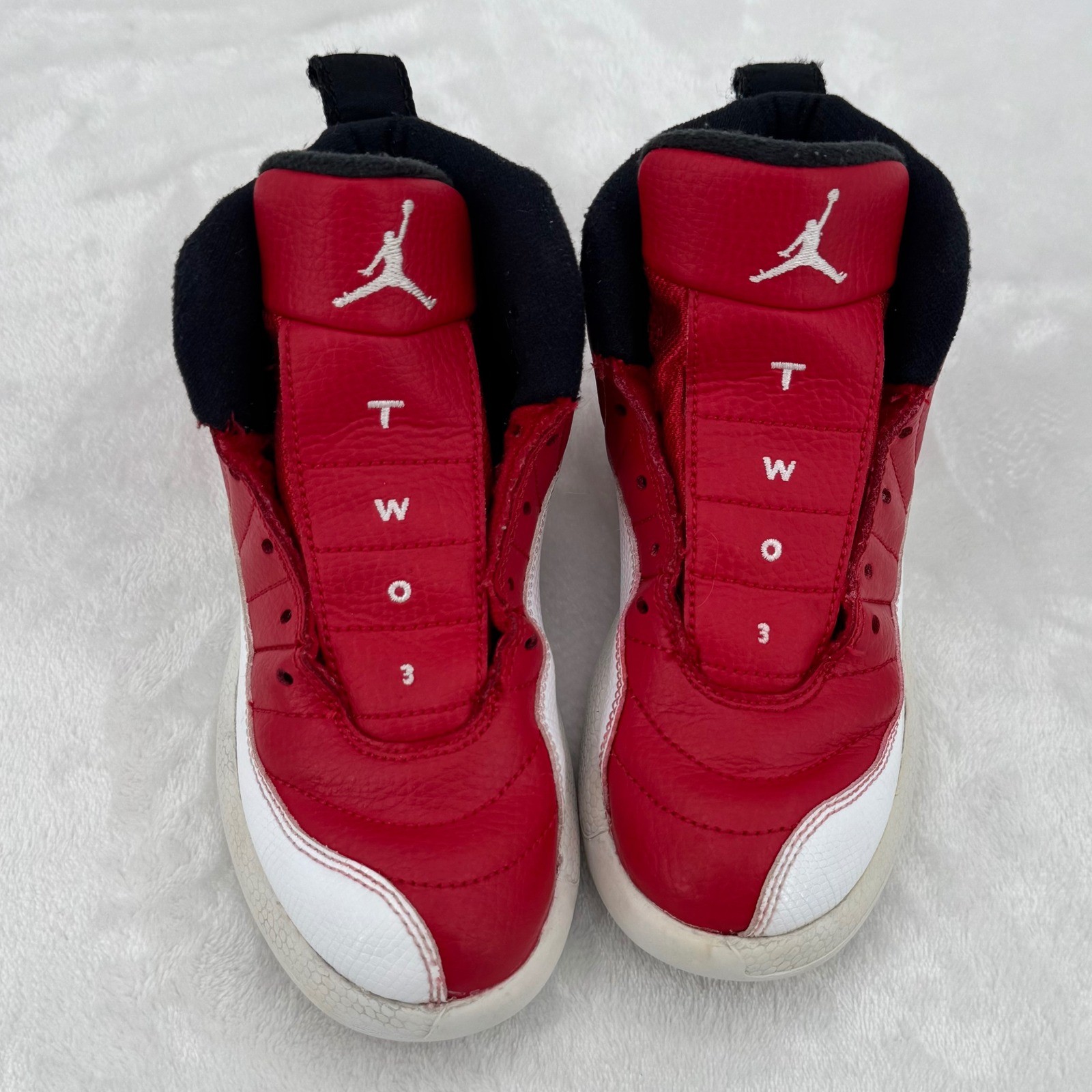 Air Jordan 12 Retro 'Gym Red' Youth Toddler Sneakers Size 12C Nike Jumpman