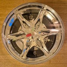 NOVELTY LIGHT UP ALLOY WHEEL WALL MOUNTED CLOCK