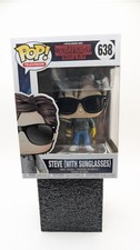 Funko Pop! Vinilo: Steve con gafas de sol #638 con protector