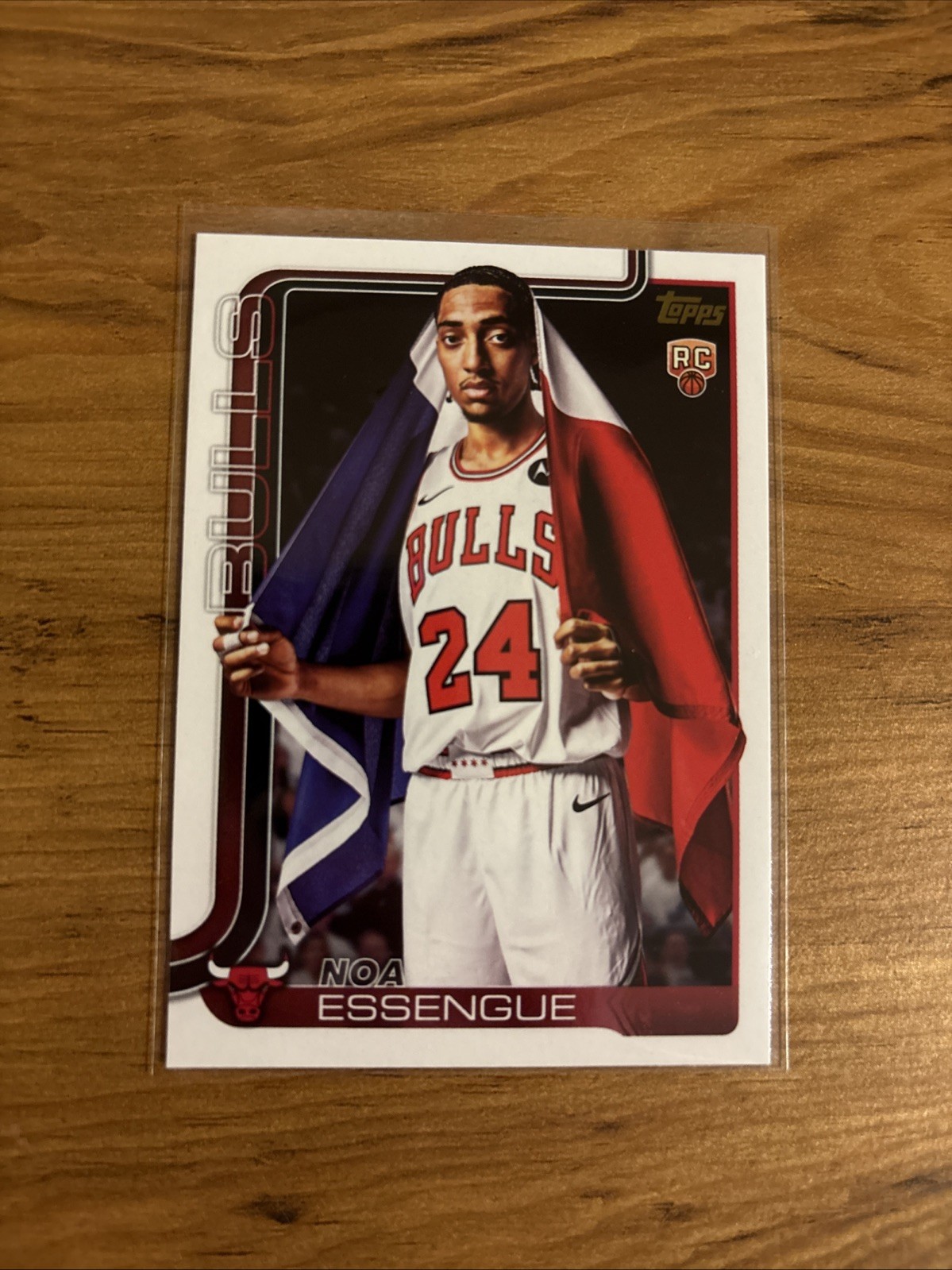 Noa Essengue 2025-26 Topps Basketball Golden Mirror Image Variation SSP #212 RC