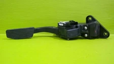 07 08 09 10 11 12 RONDO GAS ACCELERATOR PEDAL OEM 3701-10