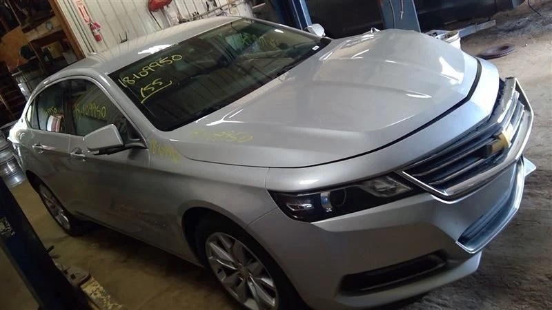 Juego de gatas y herramientas Chevrolet Impala 17 18 19 20 Foto 4 de 4