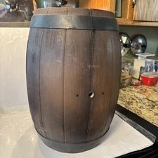 Vintage Heileman’s Old Style Lighted Barrel Beer Sign. Works.