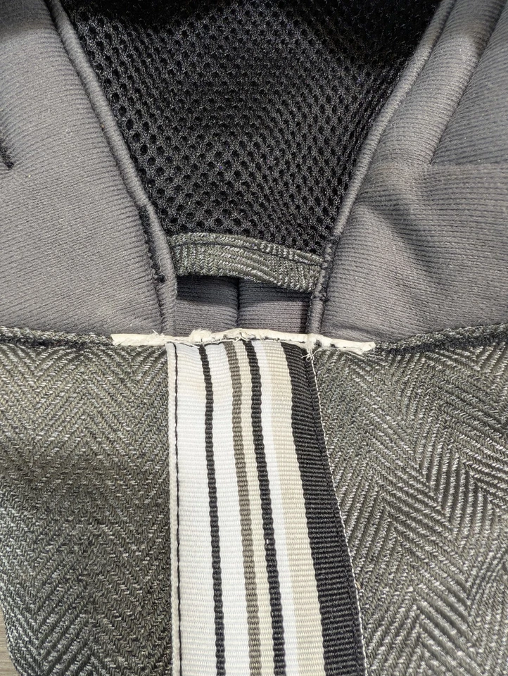 Evenflo Snugli Portabebés Eslinga Ajustable Carcasa Suave Gris Blanco Marrón Canguro Foto 2 de 4