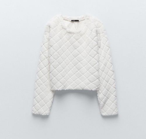 NWT ZARA WHITE FAUX FUR SWEATSHIRT SIZE 