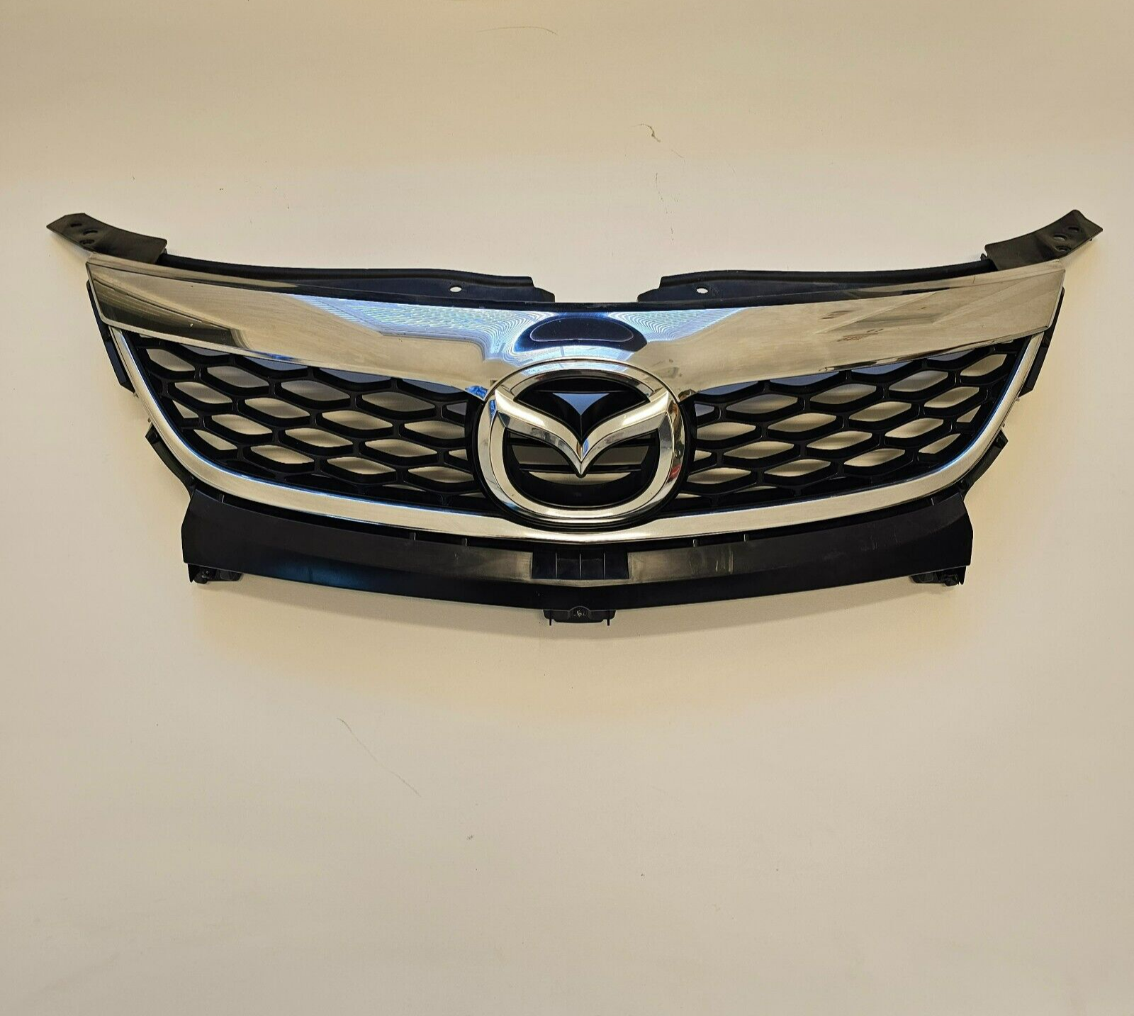 Lower Chrome Grille Trim For 2013-2016 Mazda CX-5 – Tim-auto Direct Fit (KD53507J1A / MA1216102)