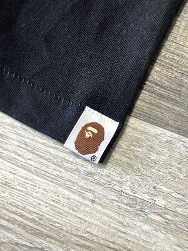 NWOT A Bathing Ape BAPE Dual Side Shark Head Glow In The Dark Shirt XL - Afbeelding 6 van 13