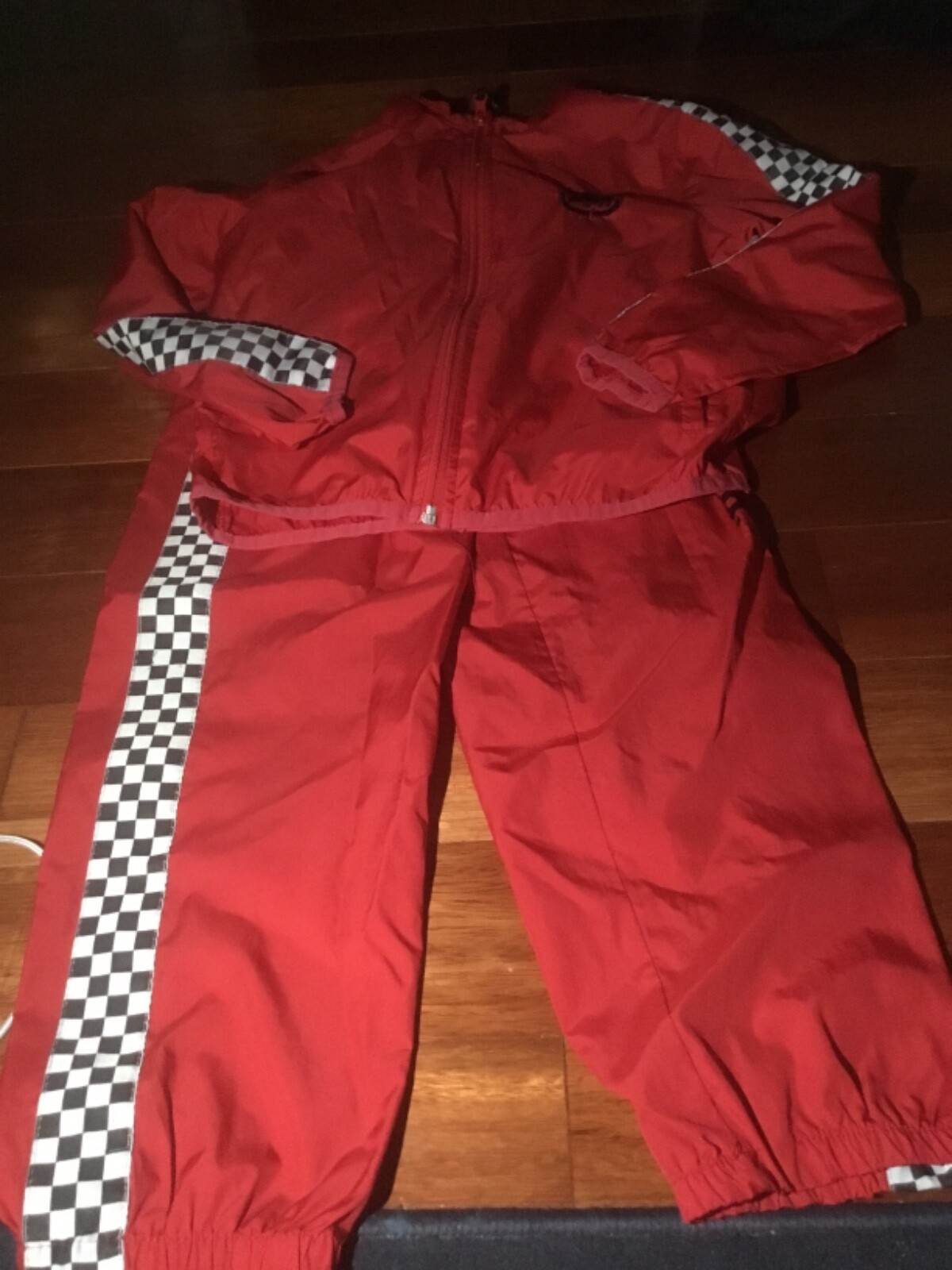 Picture 1 of 3