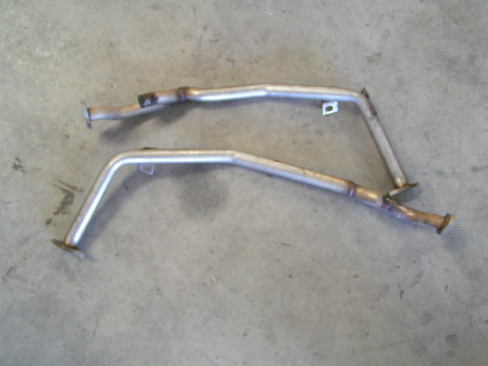 BMW E38 750iL E31 850Ci EMISSIONS CONTROL AIR INTAKE TUBE CYL.1-6 11721741313 - Изображение 2 из 4