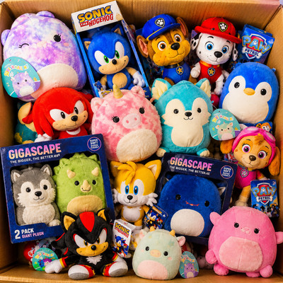 Kids Plush Mystery Box 10 Pc Squishmallows Sonic Paw Patrol Plush Bundle