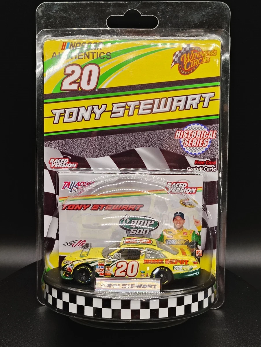 Miniature NASCAR 1/24 Motorsports Authentics - Tony Stewart #20 Six Flags 2006