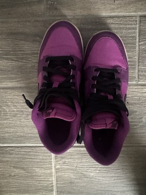 Nike Dunk Men s Purple/Black Low Top Lace-Up Athletic Sneakers