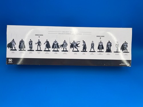DC Collectibles Batman Black and White Mini Figure 7-Pack Series 2 - Picture 2 of 11