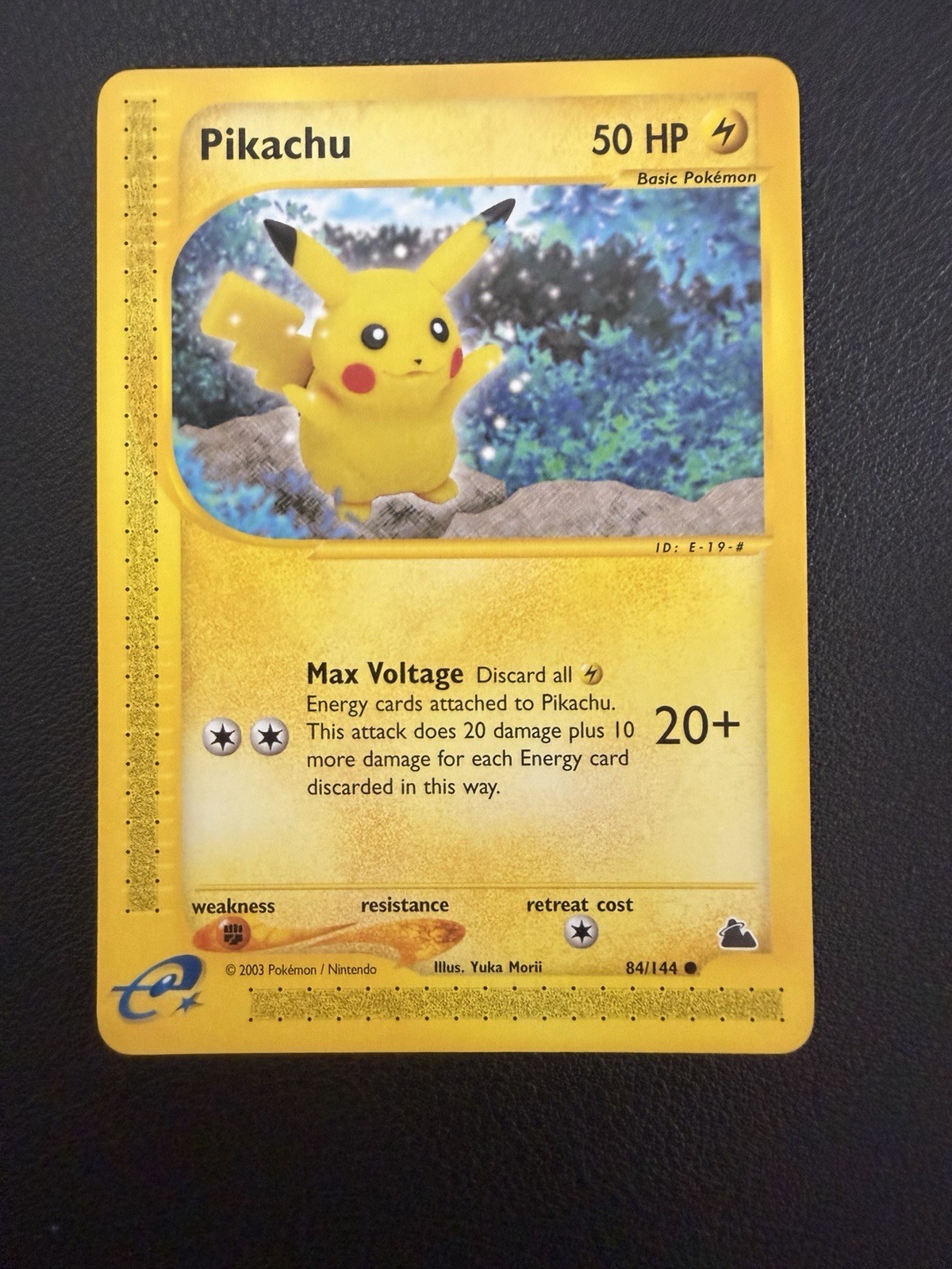 Pokémon TCG Pikachu Skyridge 84 Regular Common Near Mint