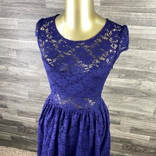GUESS Zip Back Cap Sleeves Blue Sexy Lace Fit & Flare Dress Women's Size Small