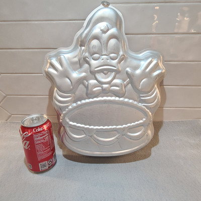 Vintage Wilton Donald Duck Cake Pan 1983