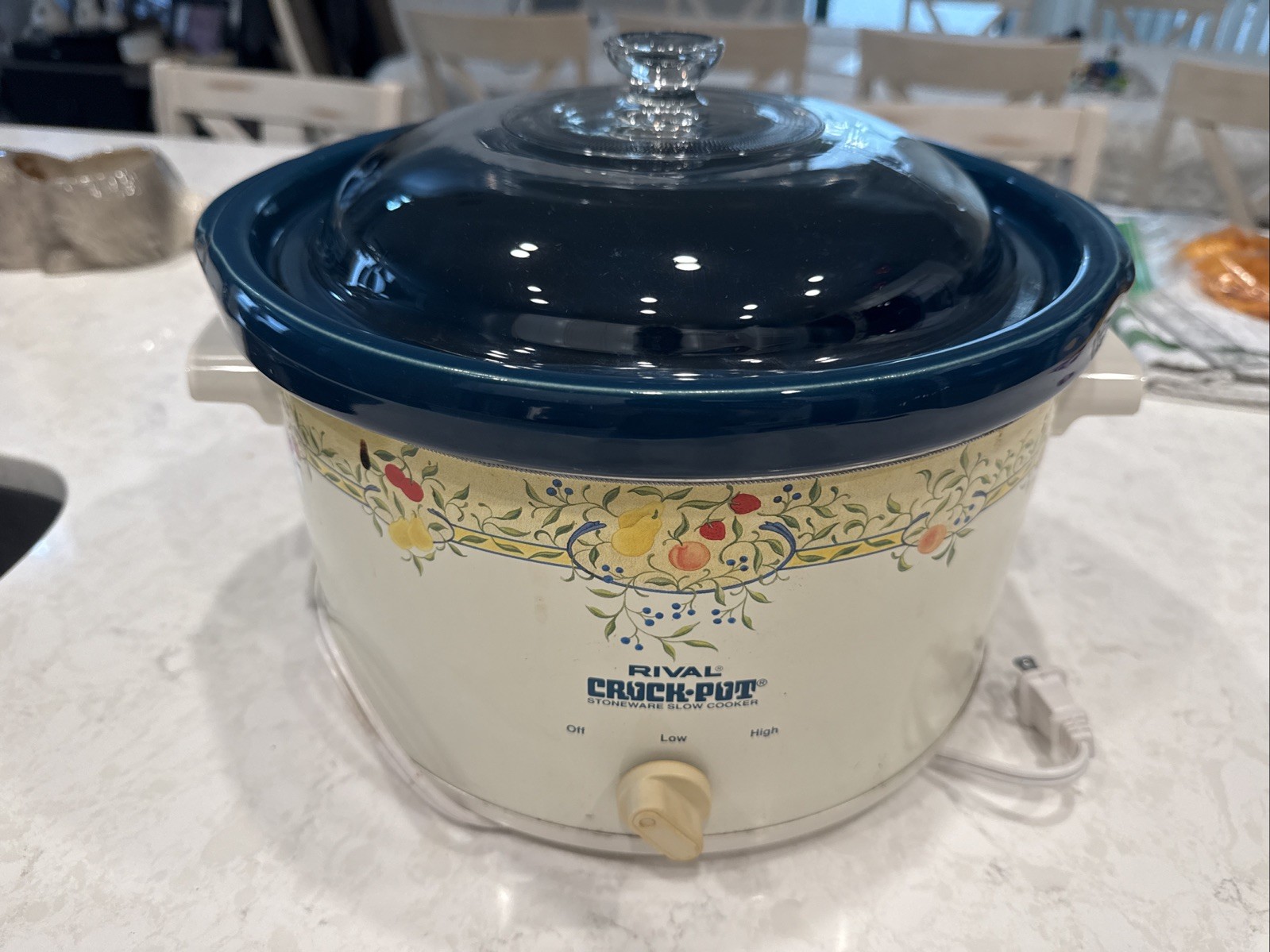 Vintage Rival 3355 Crock Pot 5 Quart Slow Cooker Crockery Blue Fruit Made In USA