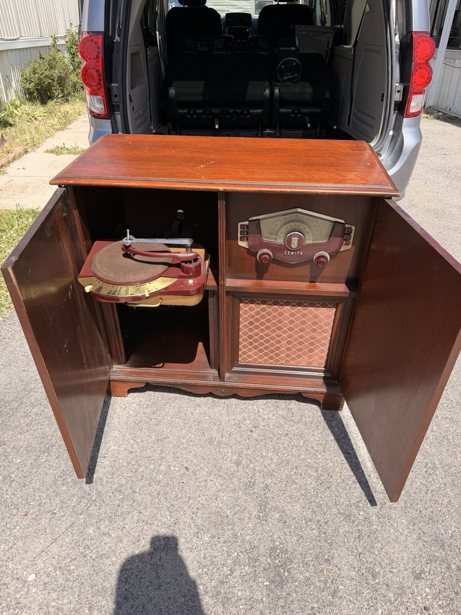 Zenith Vintage Record Player Radio Console Stereo System Wood
