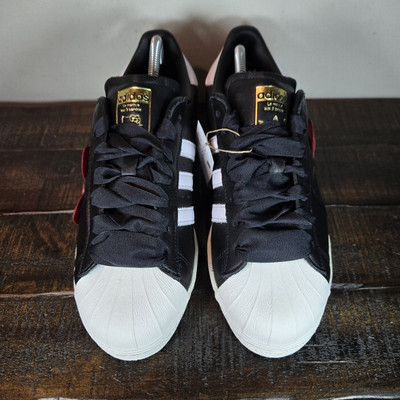 Adidas X Hello Kitty Superstar 82 Womens Size 9.5 Low Top