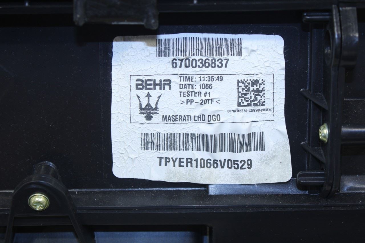 2014-2020 Maserati Ghibli 3.0L HVAC Heater Blower Housing Box 670036837 OEM