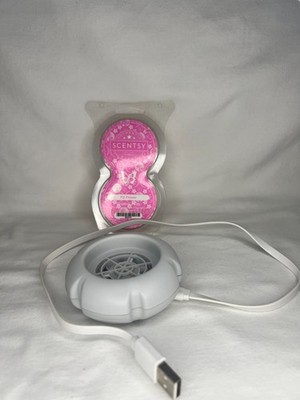 Scentsy - Light Gray Portable Mini Fan Diffuser USB Plug-in - Fiji Flower Scent