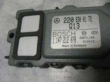 2001 MERCEDES S500 OEM AIR POLLUTANT SENSOR COMPUTER CONTROL MODULE 2208300172