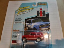 1/64 International Truck