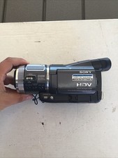 SONY HDR-HC1 DIGITAL HD VIDEO CAMERA RECORDER SOLD AS-IS NO RETURN