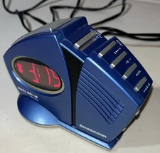 Soundesign Wacky Wake Up Alarm Clock—  Blue Mod. 3131L Vintage 1990s 