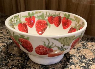 EMMA BRIDGEWATER STRAWBERRY FRANZÖSISCHE SCHALE 13 CM NEU, ERSTE QUALITÄT