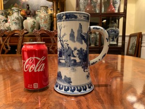 A Rare Chinese Kangxi Period Blue and White Porcelain Tankard.